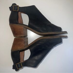 Lucky brand black bootie